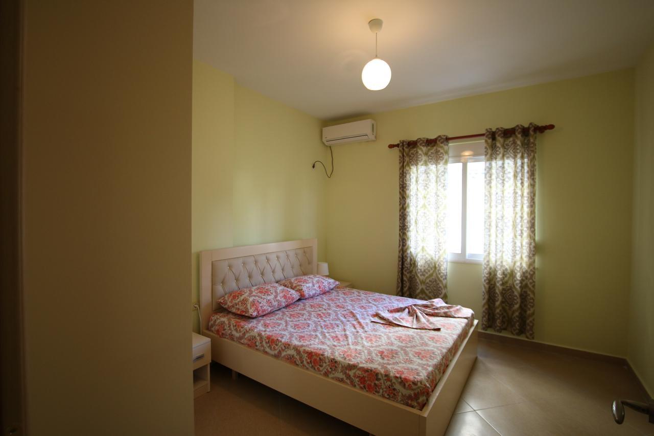 Cozy Sea View Apartment K4 Саранде Екстериор снимка